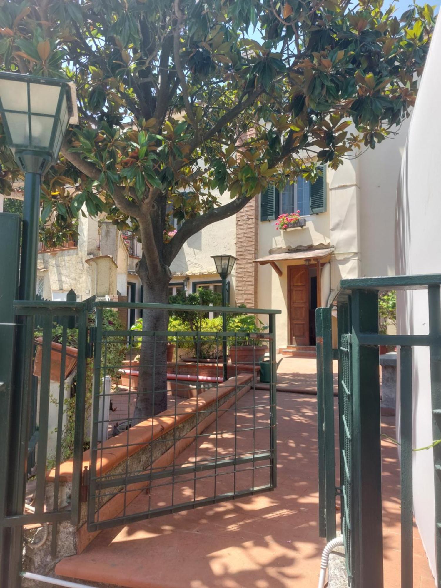 Appartamento La Magnolia Locazione Breve Cava deʼ Tirreni Esterno foto